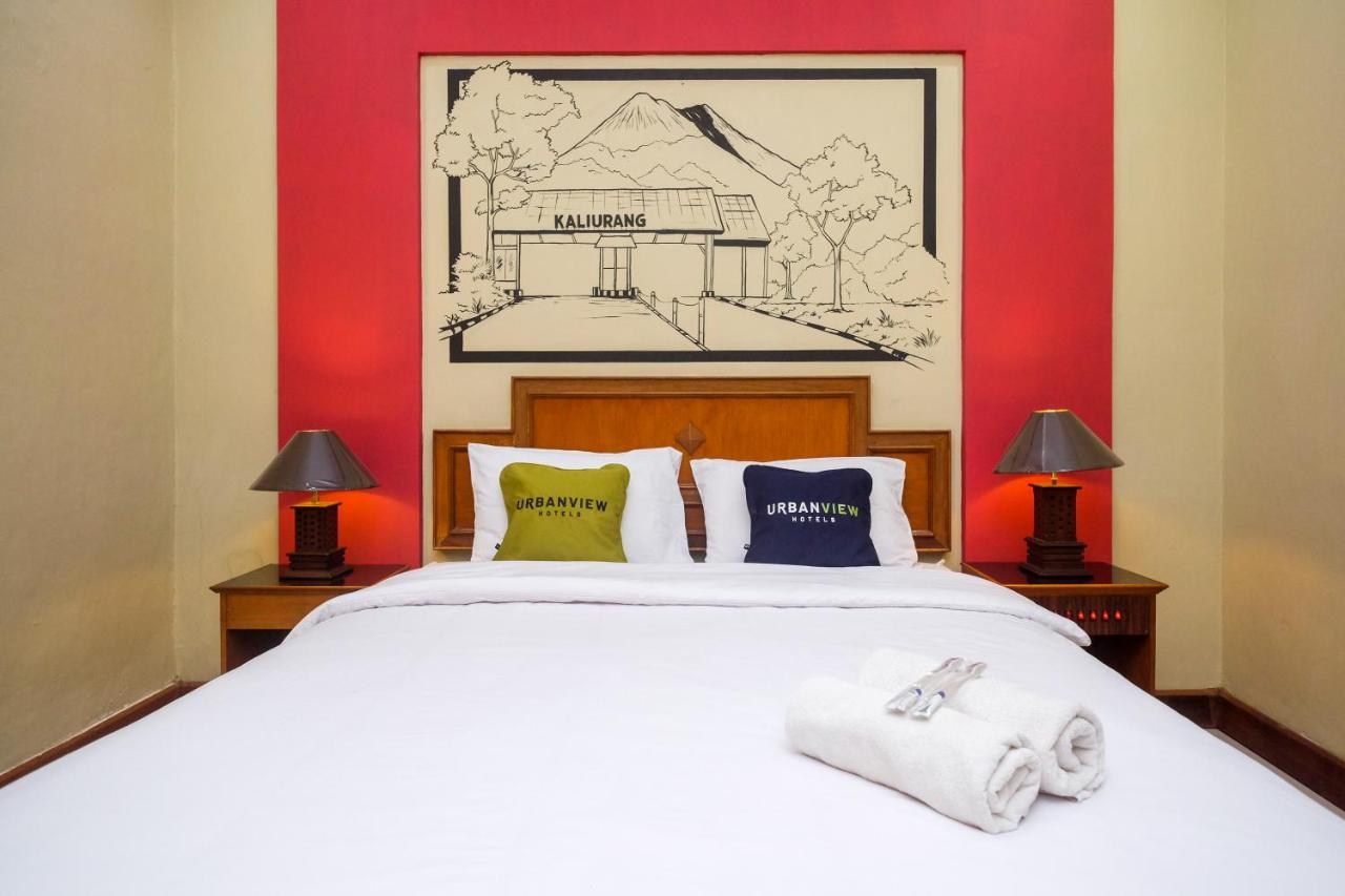 Urbanview Hotel Syariah Wisnugraha By Reddoorz Yogyakarta Dış mekan fotoğraf